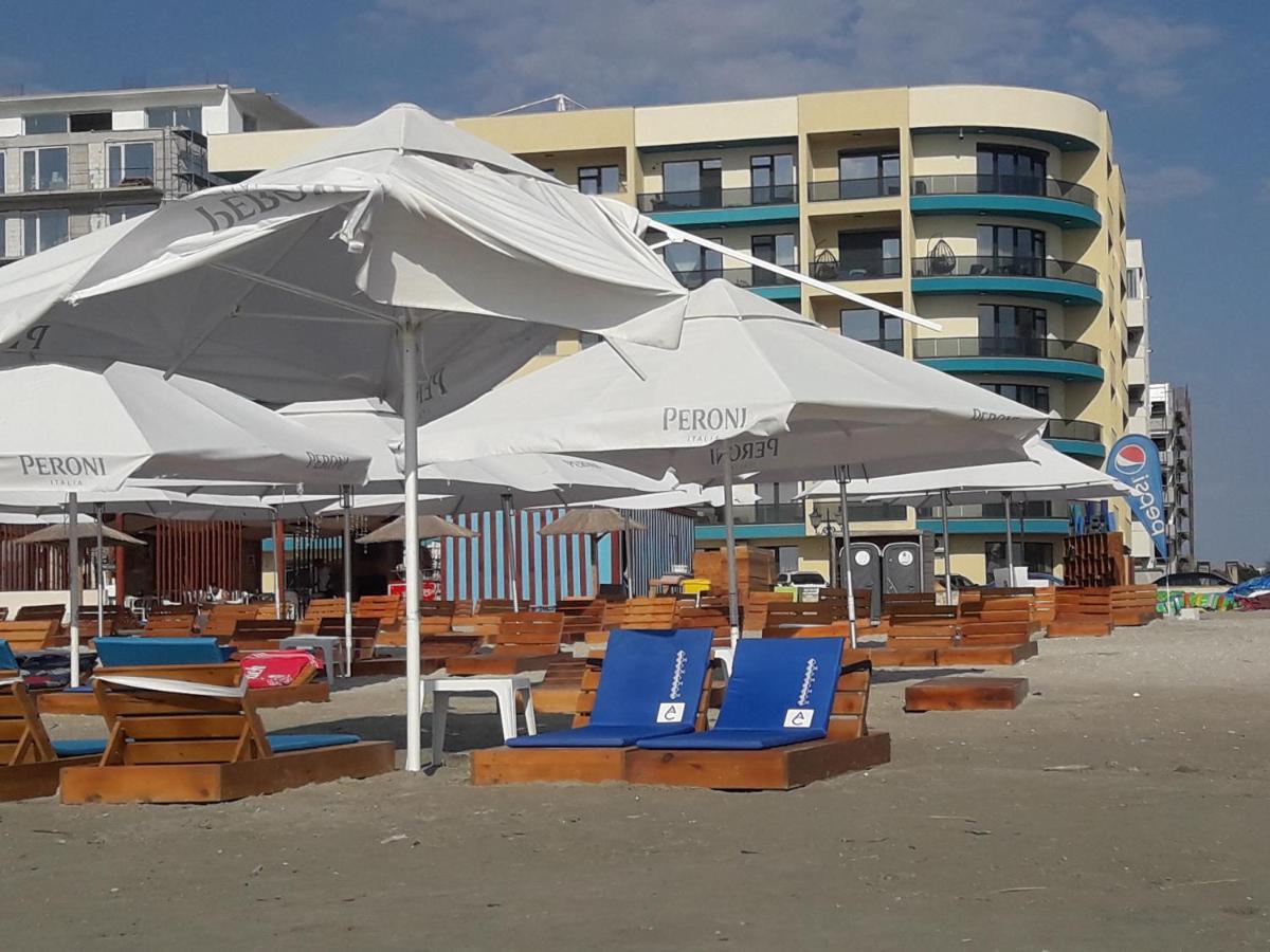 Apartament Amphora Pe Plaja Năvodari Exteriér fotografie